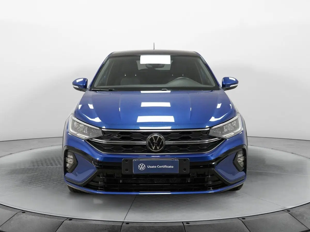 Volkswagen Taigo usata a Varese (2)