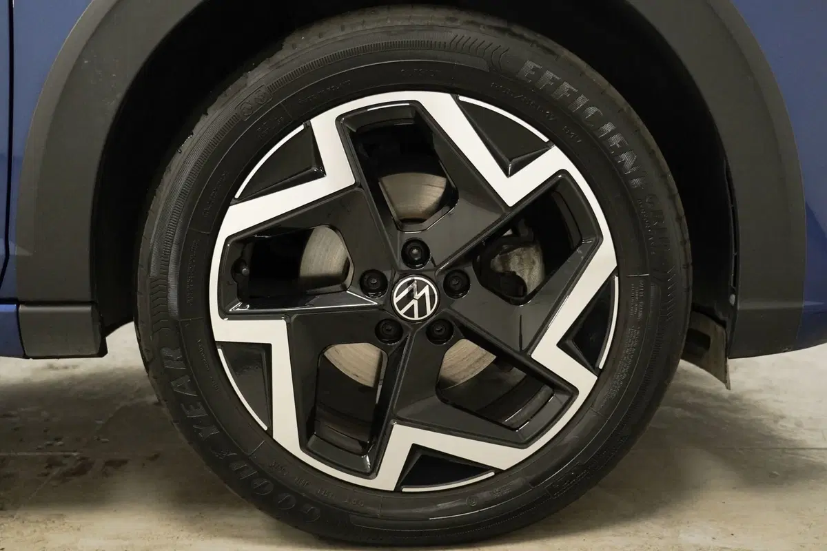 Volkswagen Taigo usata a Varese (7)