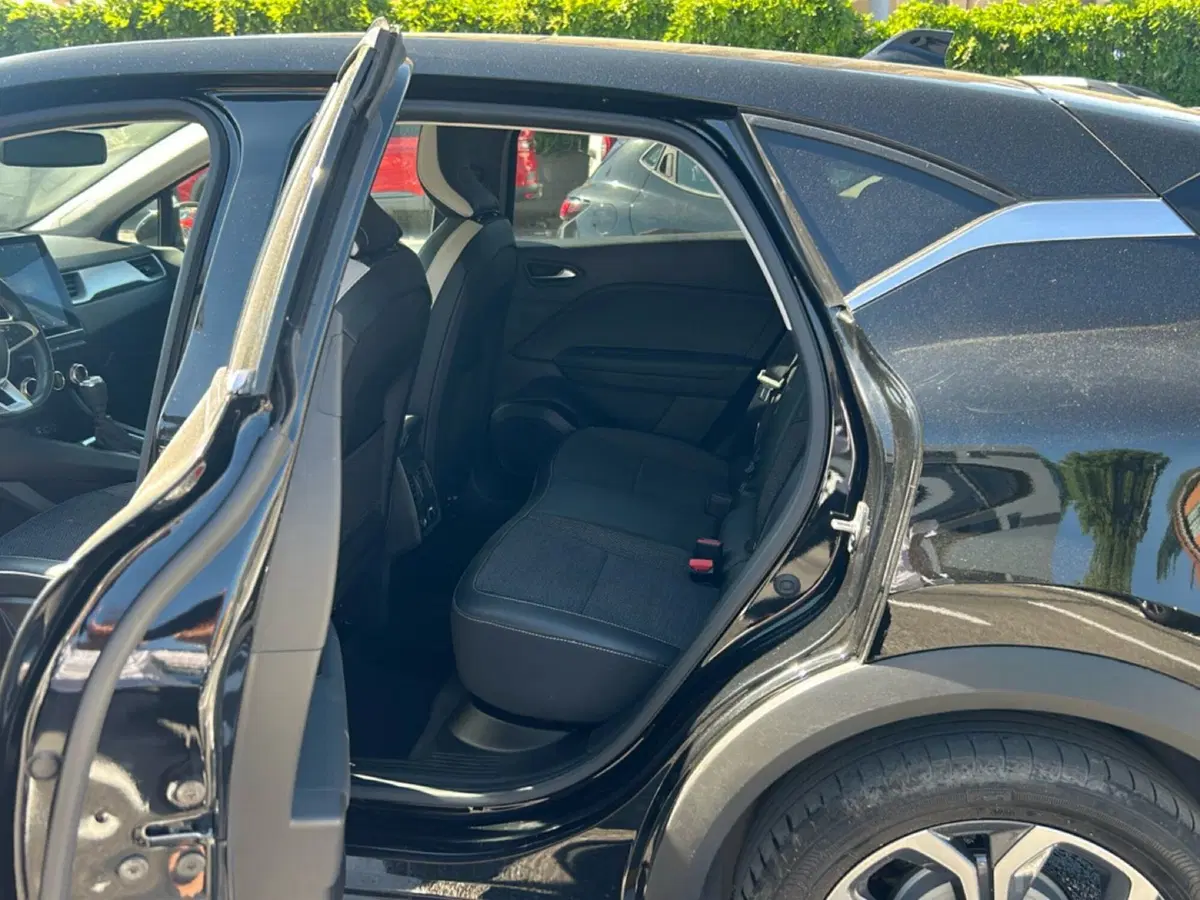 Renault Captur usata a Roma (10)