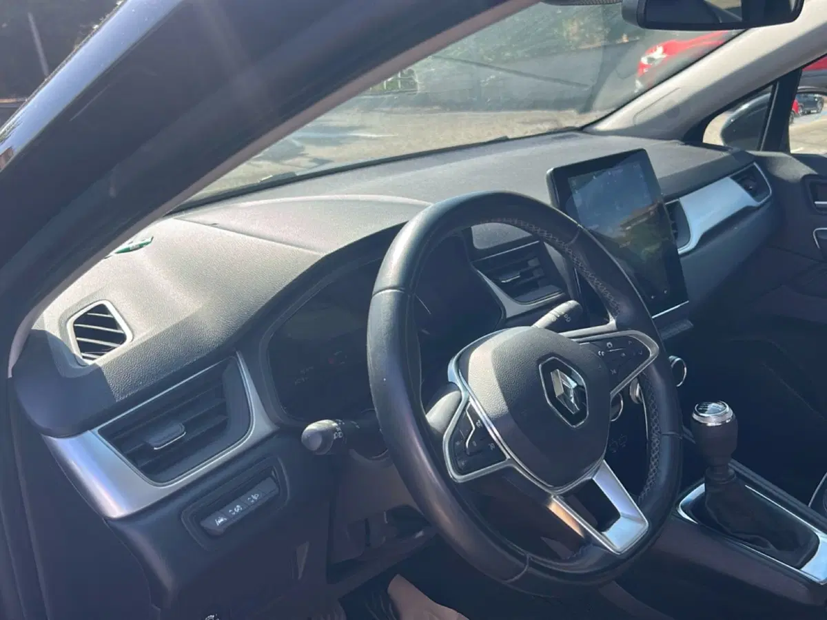 Renault Captur usata a Roma (14)