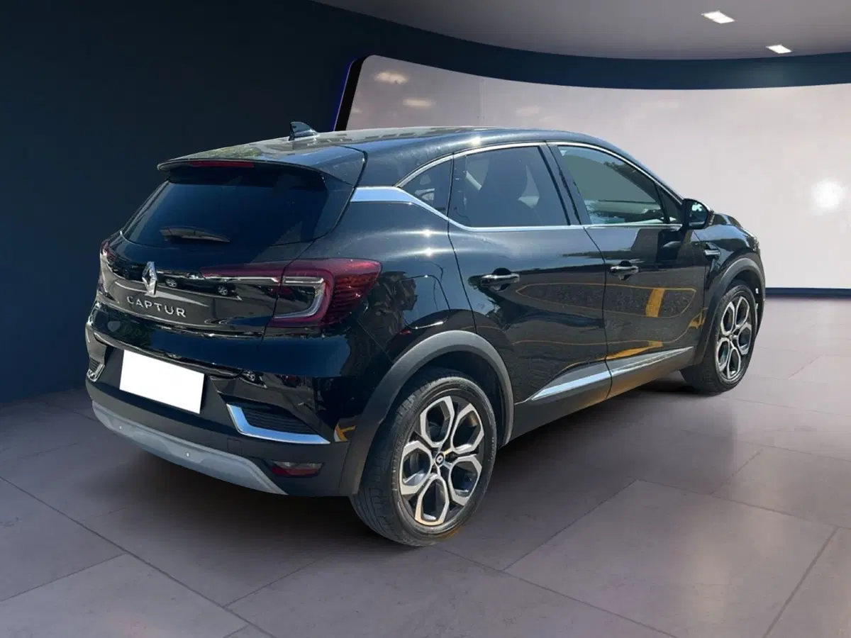 Renault Captur usata a Roma (3)