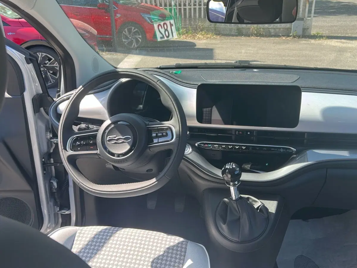 Fiat 500 nuova a Roma (11)
