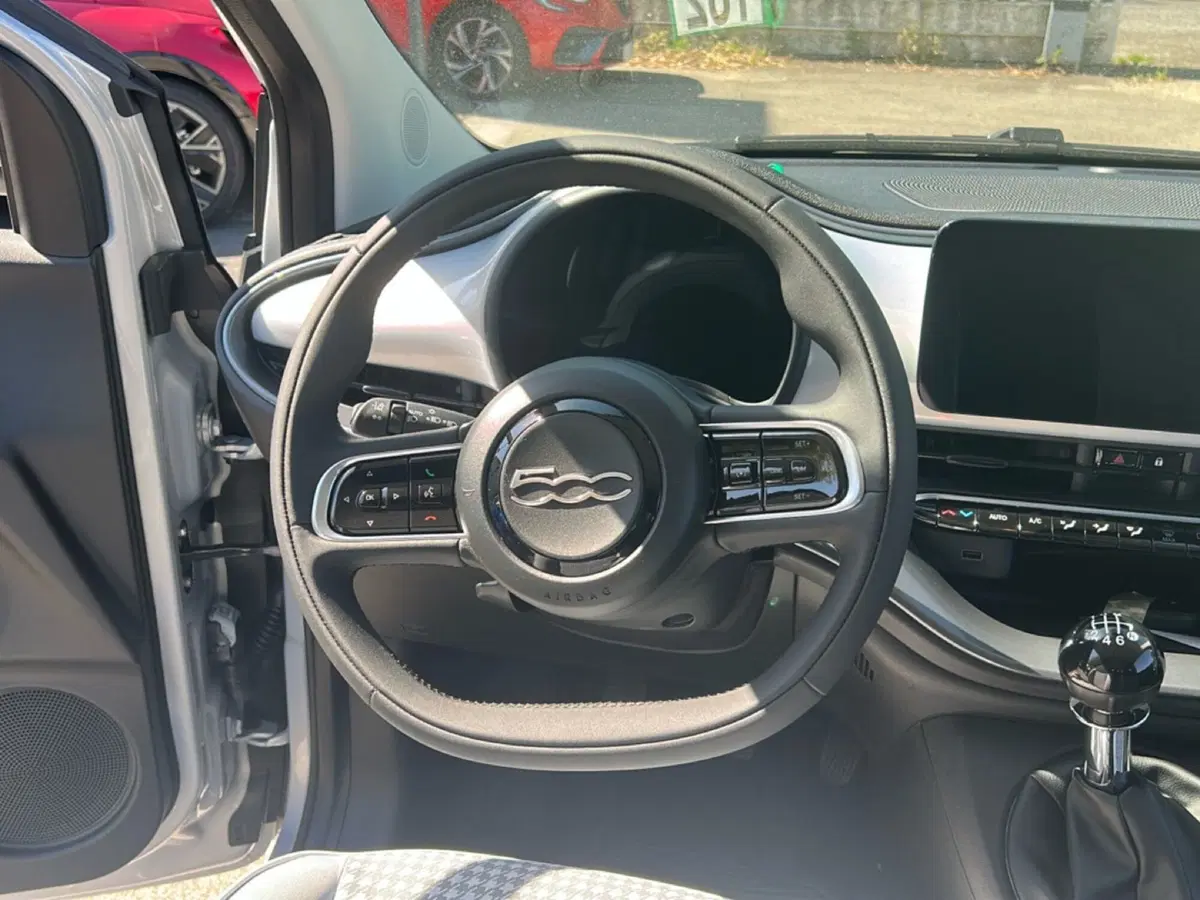 Fiat 500 nuova a Roma (12)