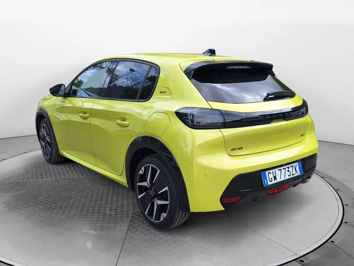 Peugeot 208 usata a Salerno (3)