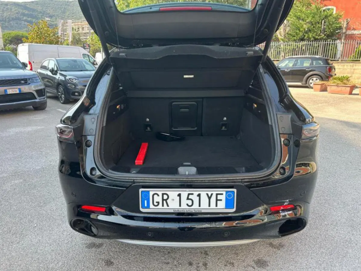 Alfa Romeo Tonale usata a Salerno (15)