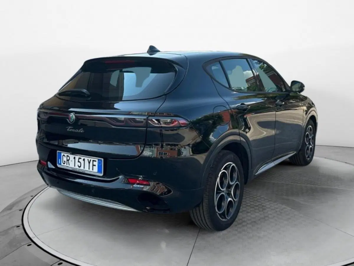 Alfa Romeo Tonale usata a Salerno (3)