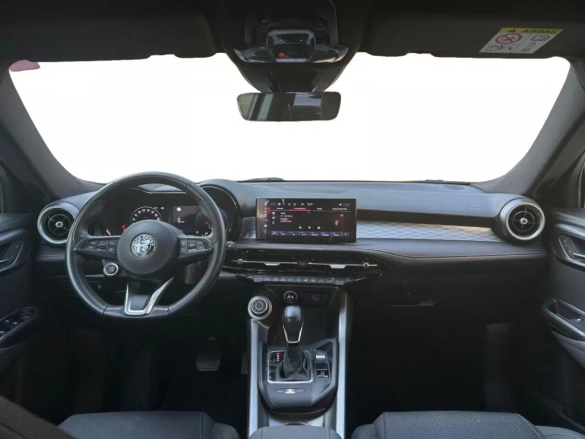 Alfa Romeo Tonale usata a Salerno (5)