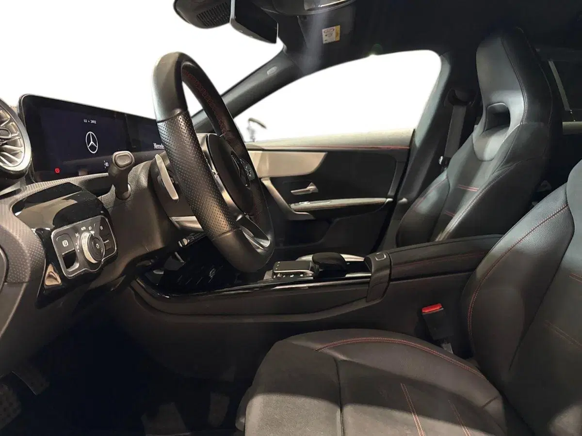 Mercedes-Benz CLA Shooting Brake usata a Firenze (10)