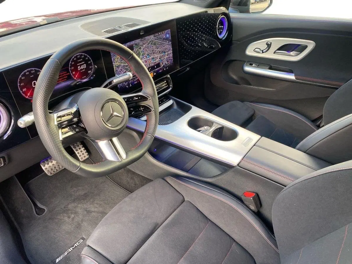 Mercedes-Benz CLA EQ usata a Firenze (15)