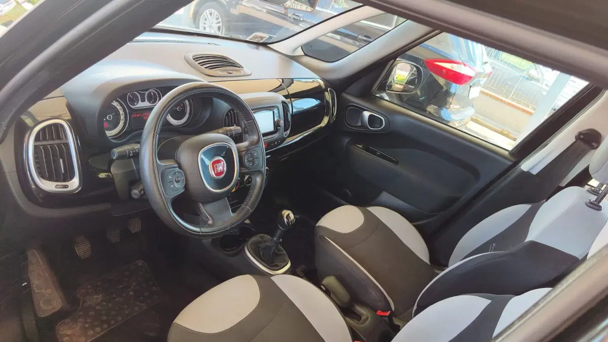 Fiat 500L usata a Firenze (4)