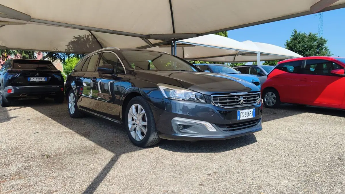 Peugeot 508 SW usata a Firenze (13)