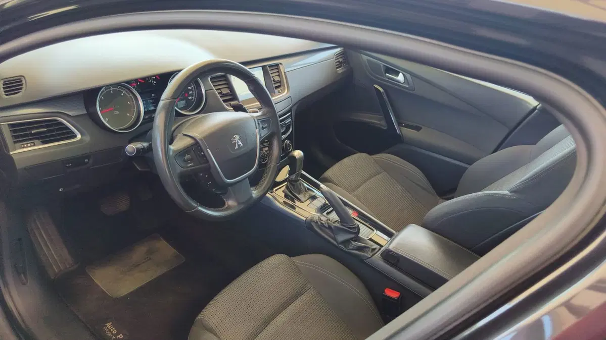 Peugeot 508 SW usata a Firenze (4)