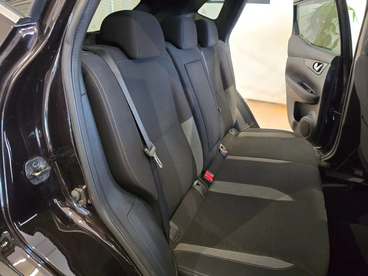 Nissan Qashqai usata a Rimini (11)