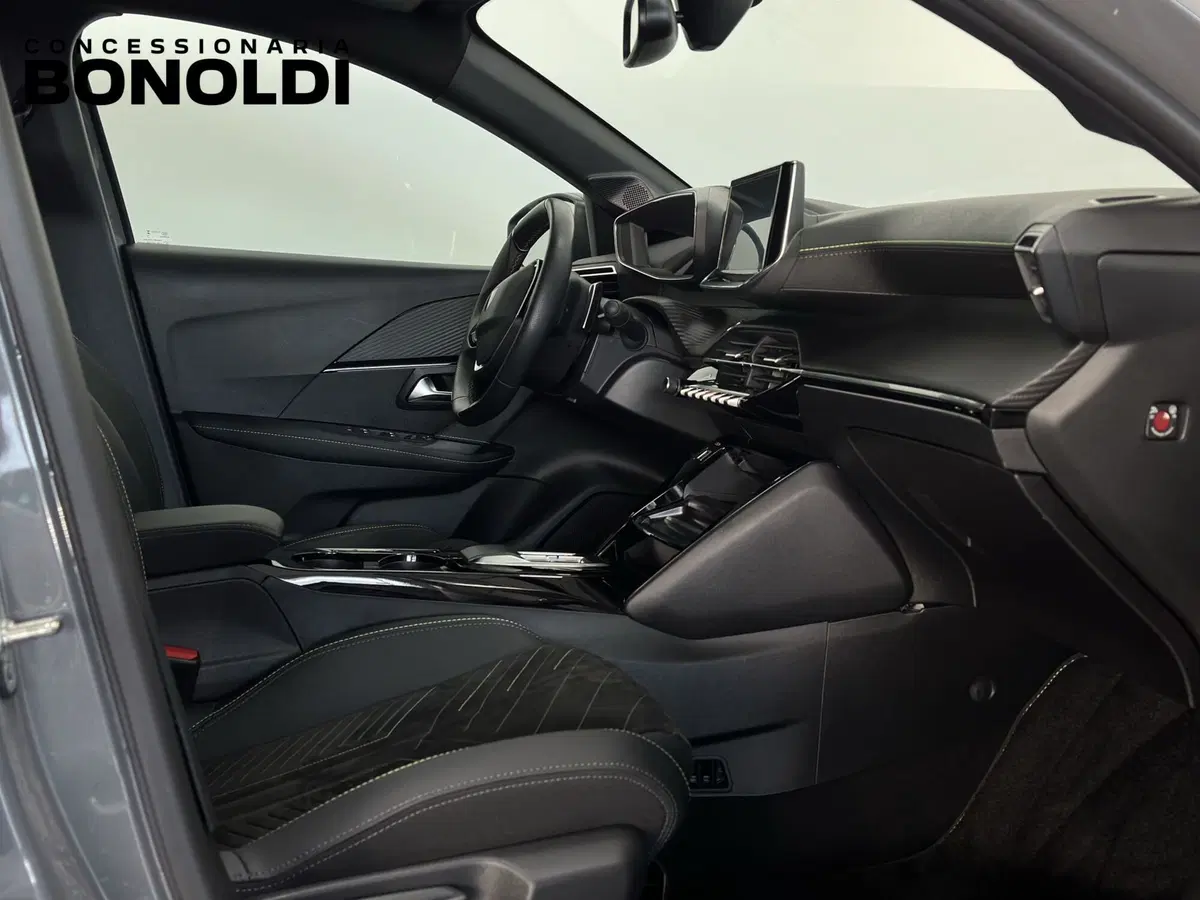 Peugeot 208 usata a Brescia (15)