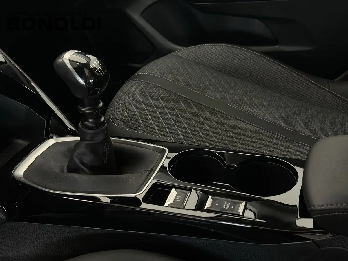 Peugeot 208 usata a Brescia (10)