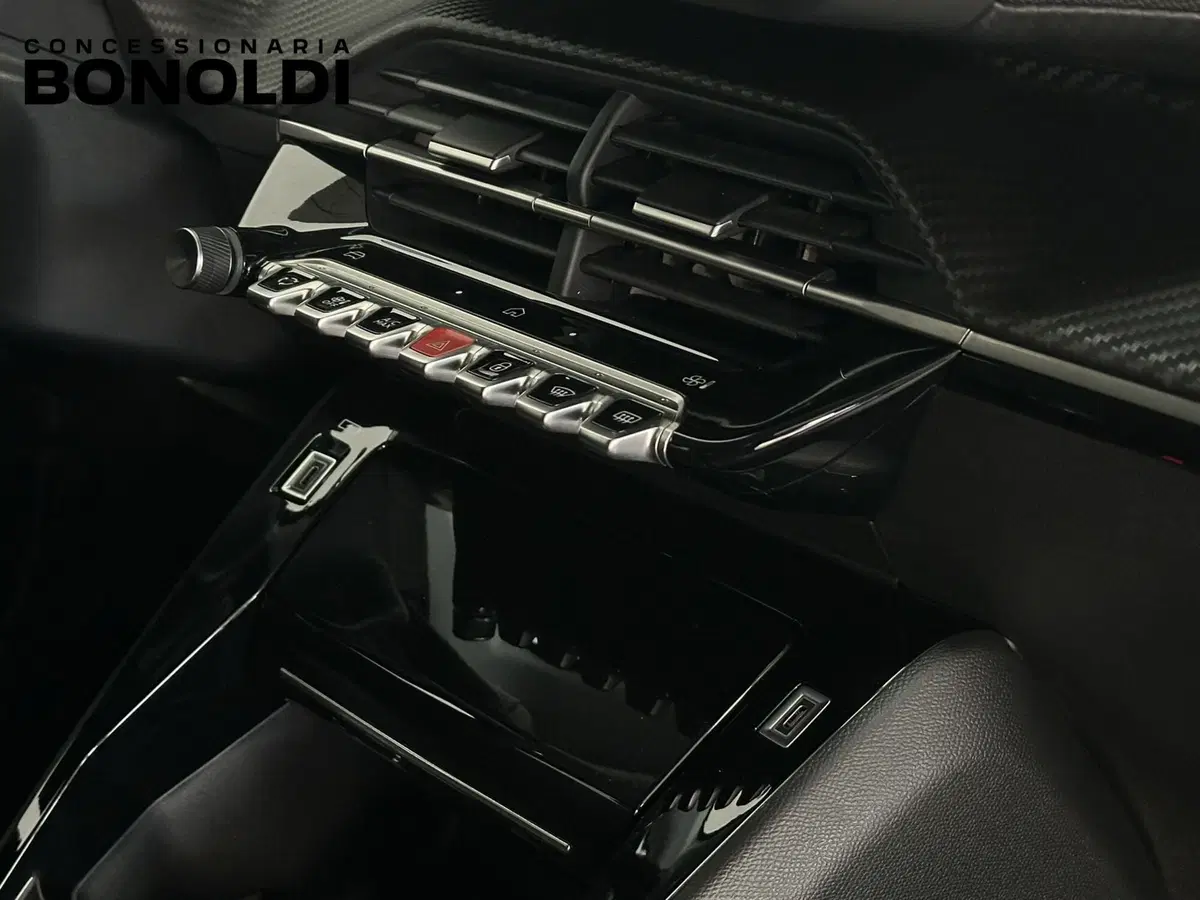 Peugeot 208 usata a Brescia (18)