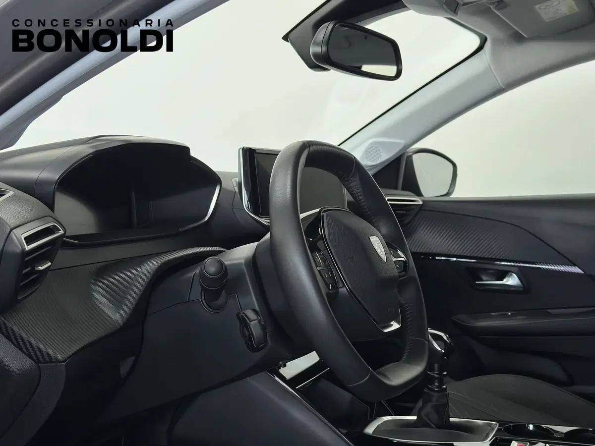 Peugeot 208 usata a Brescia (8)