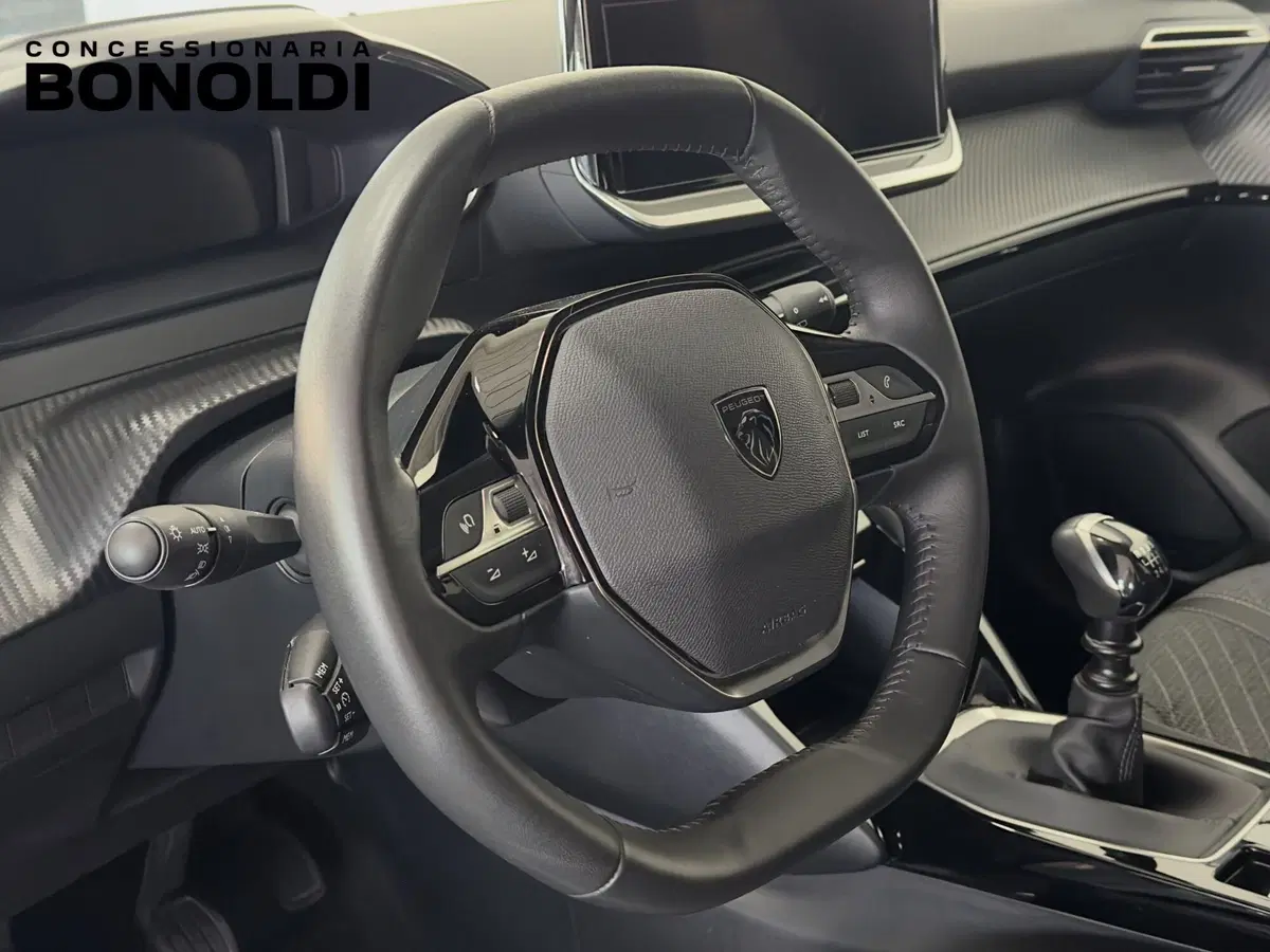 Peugeot 208 usata a Brescia (9)