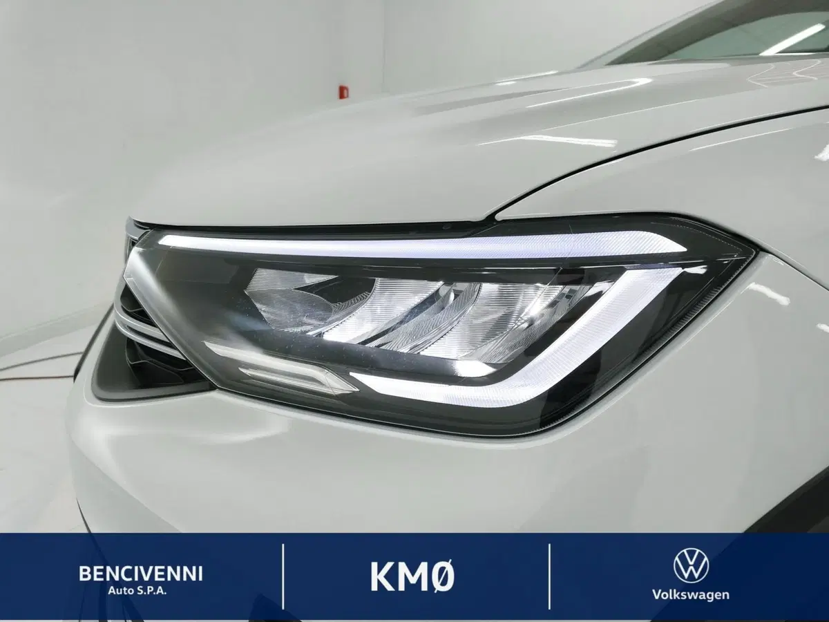 Volkswagen Taigo nuova a Catanzaro (12)