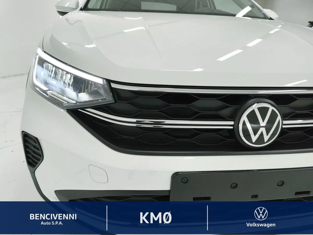 Volkswagen Taigo nuova a Catanzaro (3)