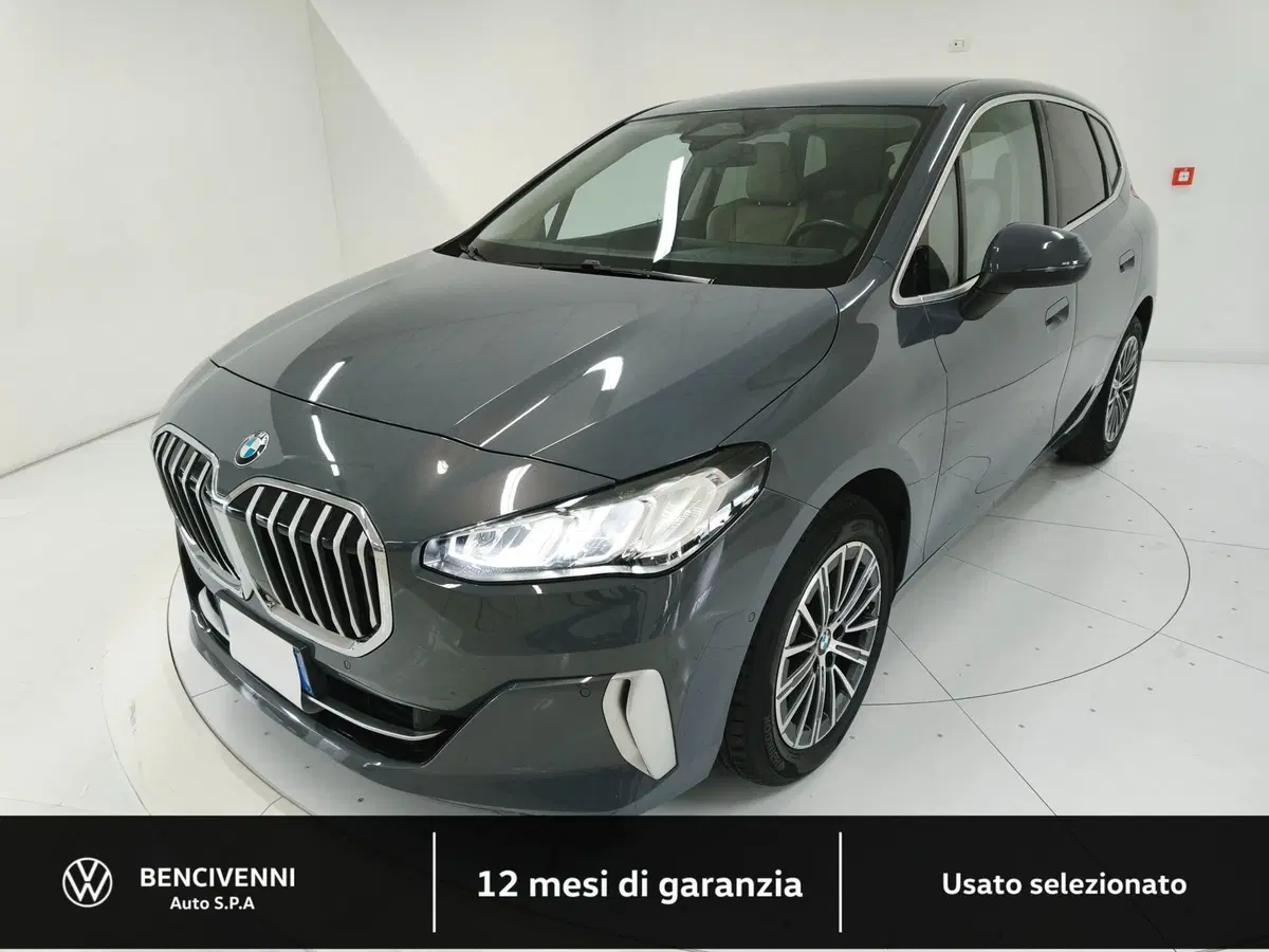 BMW Serie 2 Active Tourer usata a Catanzaro