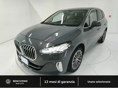 BMW Serie 2 Active Tourer 218i  Luxury del 2022 usata a Catanzaro