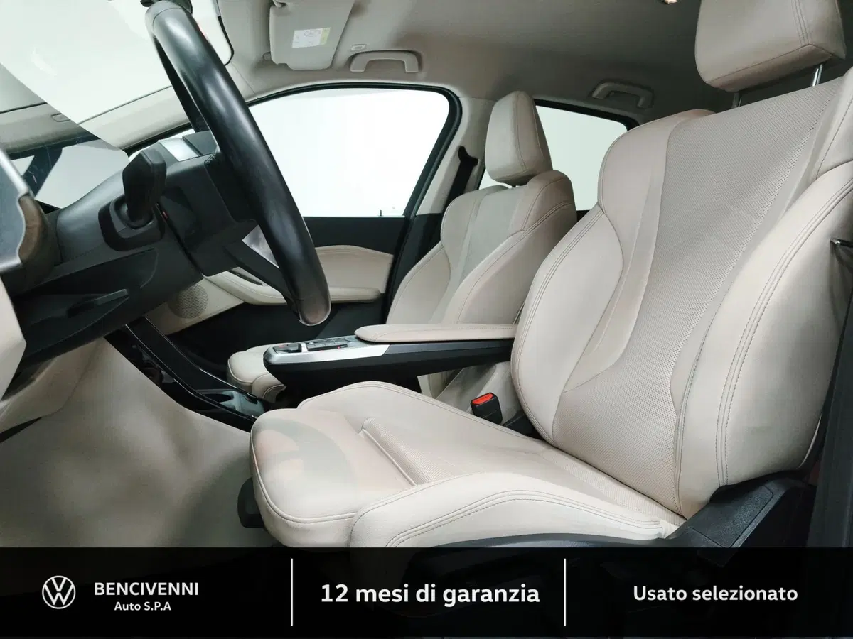 BMW Serie 2 Active Tourer usata a Catanzaro (18)