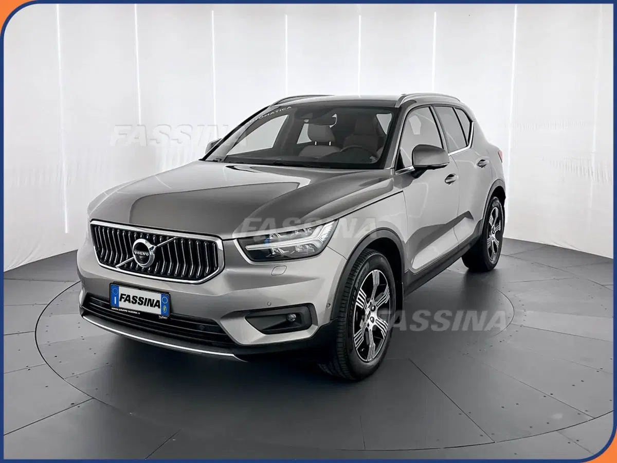 Volvo XC40 usata a Milano (3)