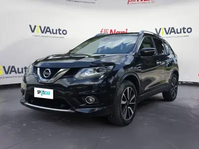 Nissan X-Trail 1.6 dCi 4WD Tekna del 2014 usata a Massa