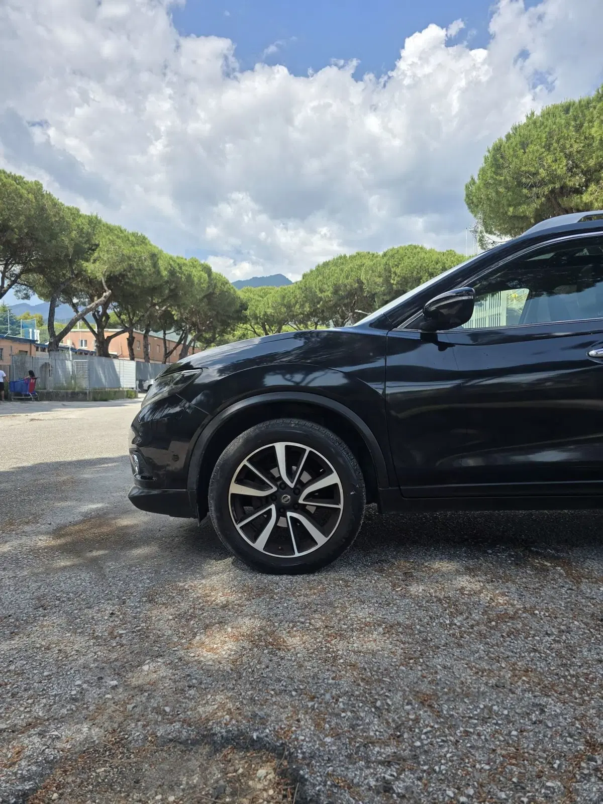 Nissan X-Trail usata a Massa-Carrara (17)
