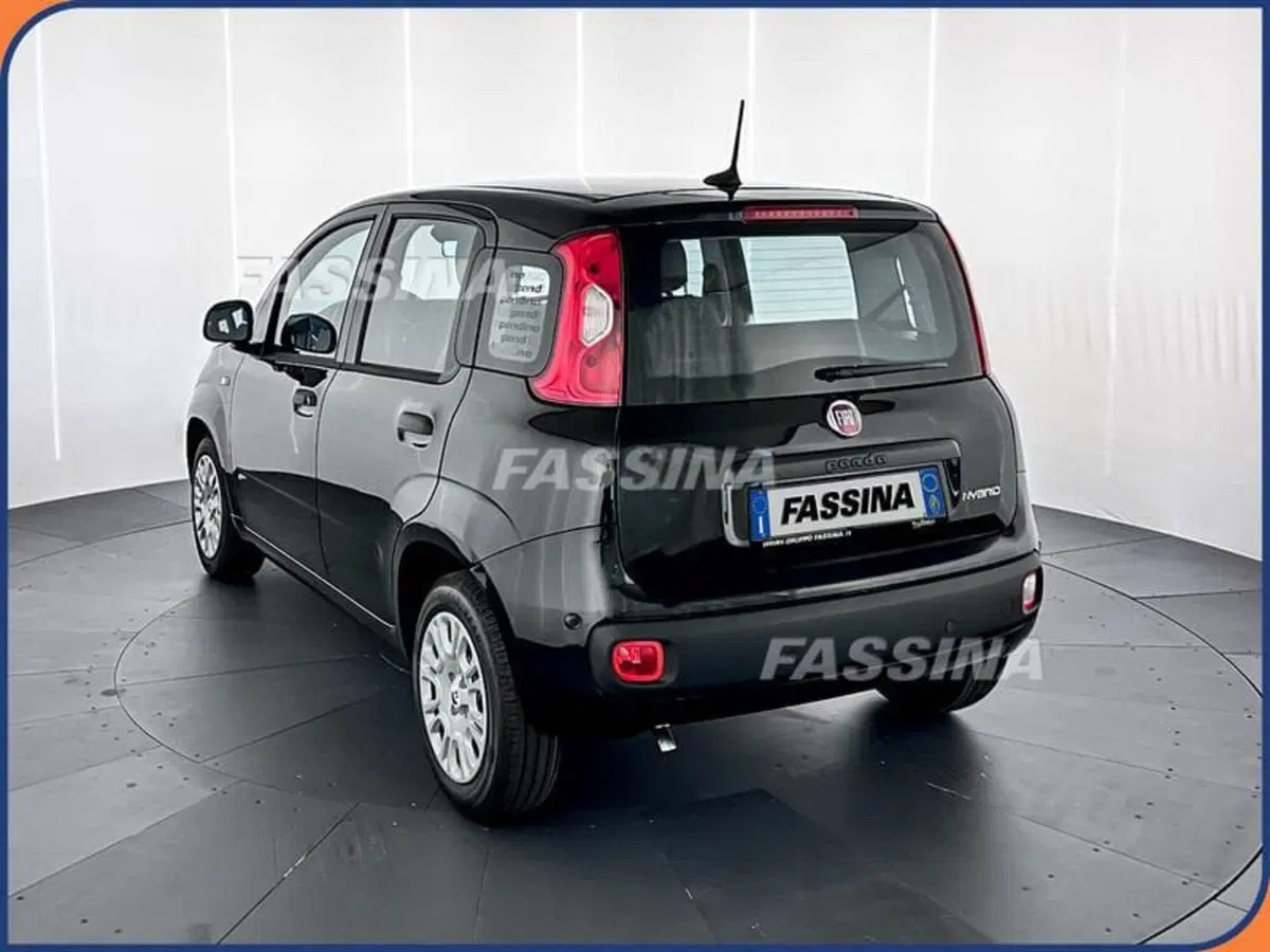 Fiat Pandina nuova a Milano (4)