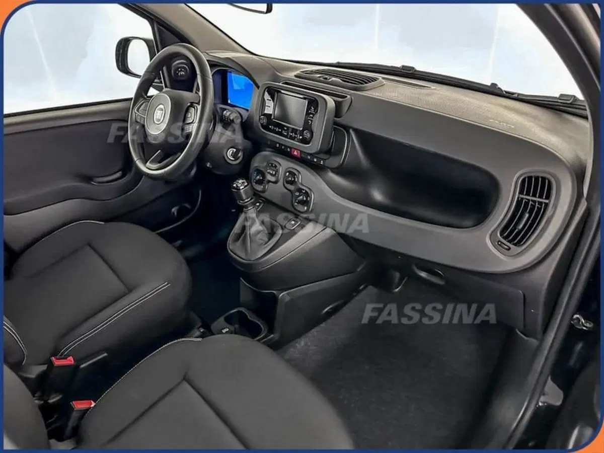 Fiat Pandina nuova a Milano (13)