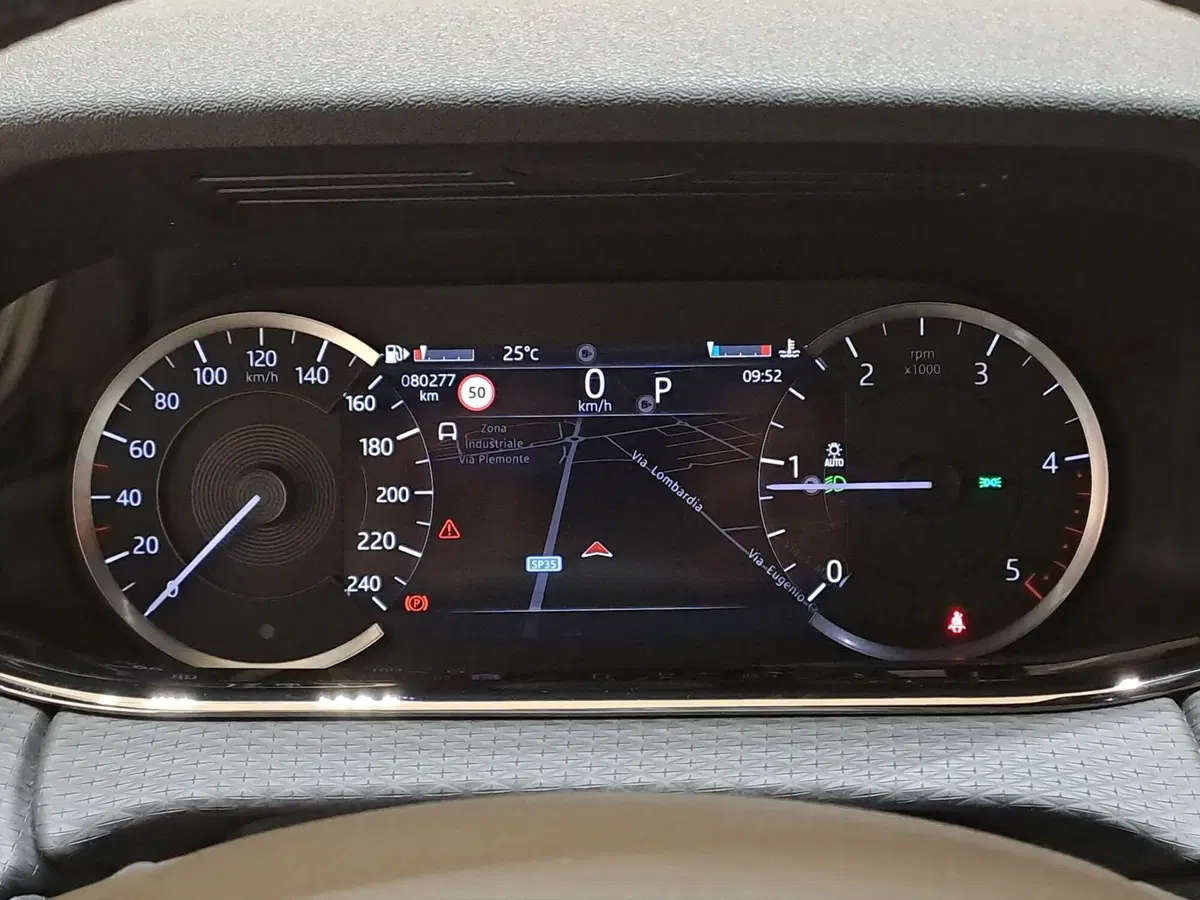Land Rover Range Rover Evoque usata a Pavia (10)