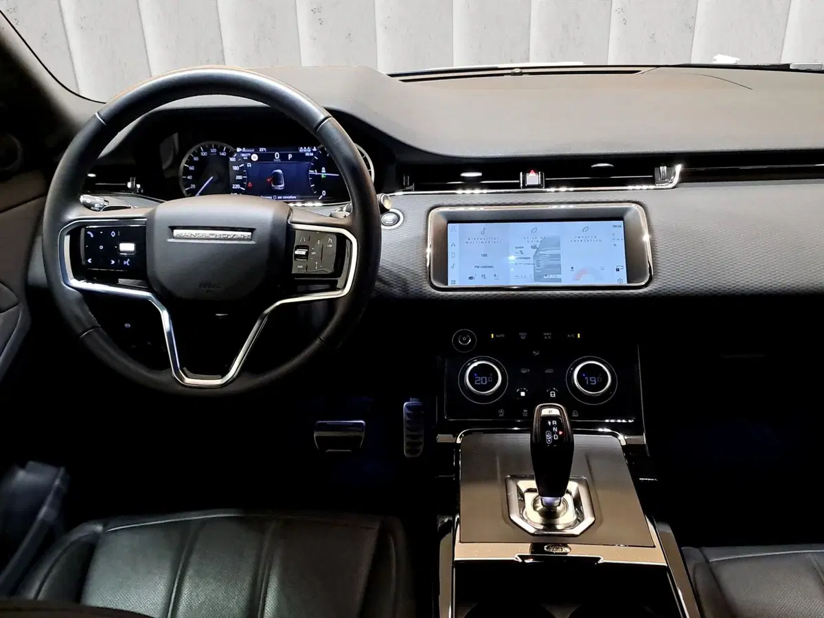 Land Rover Range Rover Evoque usata a Pavia (4)
