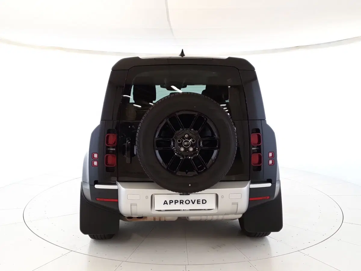 Land Rover Defender usata a Monza e Brianza (7)