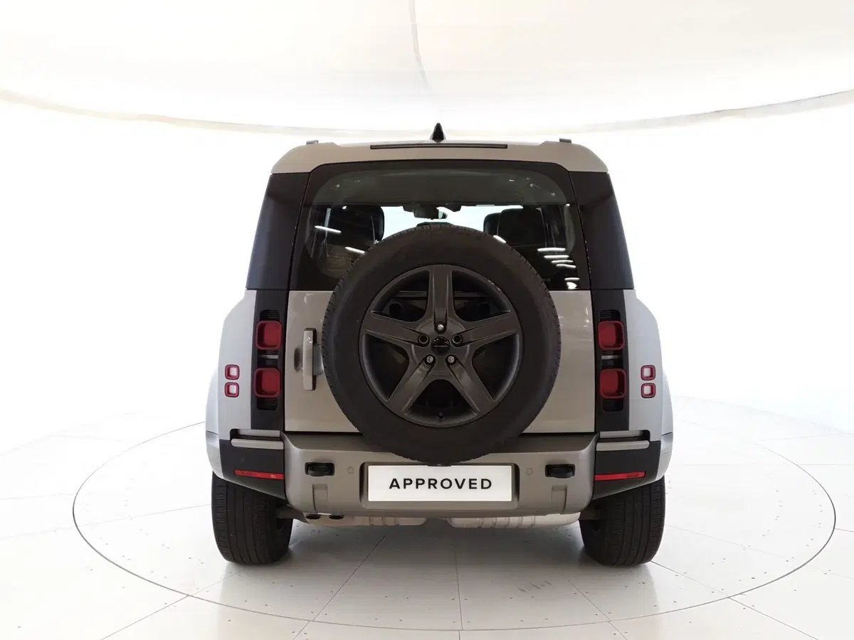 Land Rover Defender usata a Monza e Brianza (7)