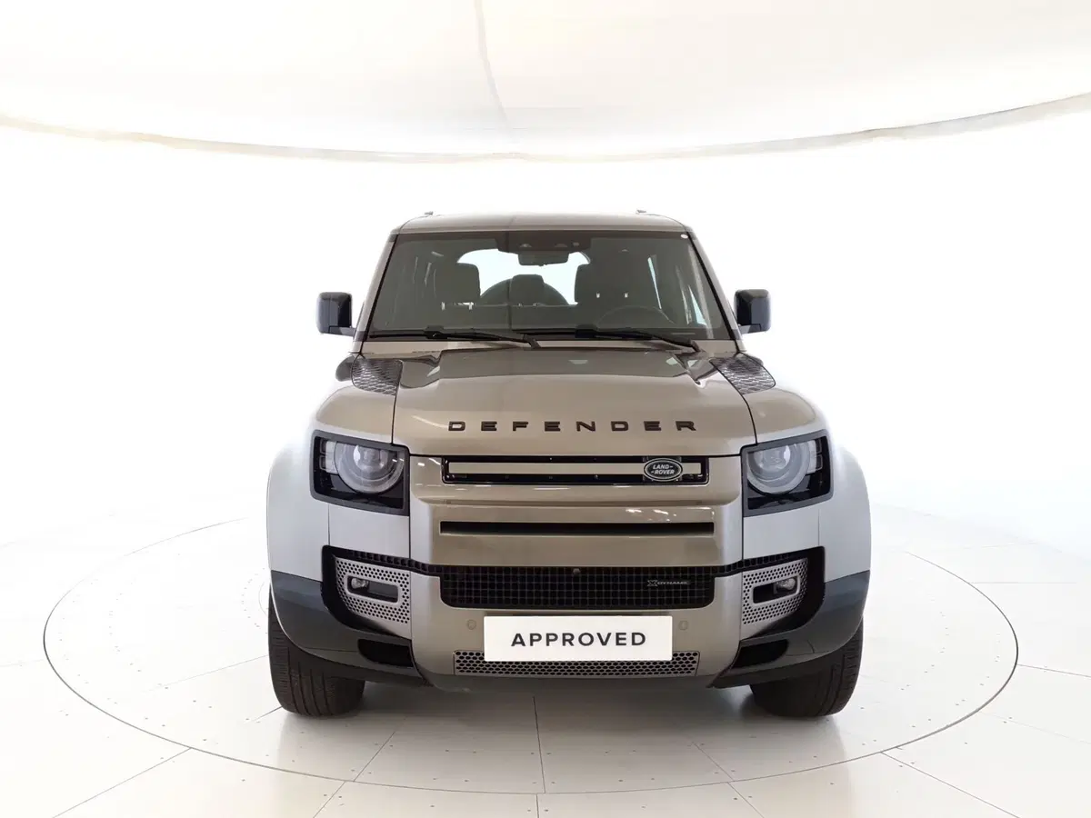 Land Rover Defender usata a Monza e Brianza (8)