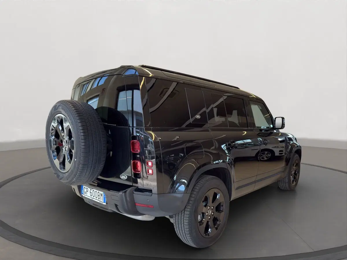 Land Rover Defender usata a Latina (2)