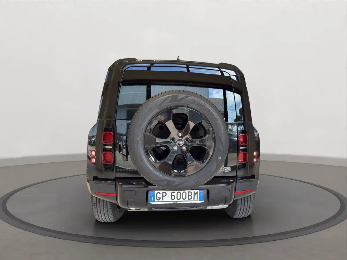 Land Rover Defender usata a Latina (7)