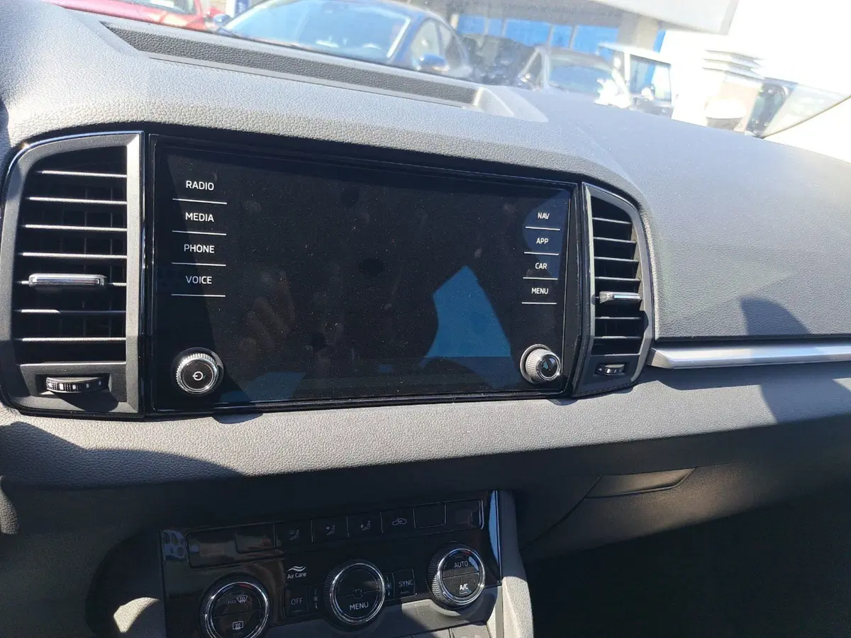Skoda Karoq nuova a Cagliari (9)