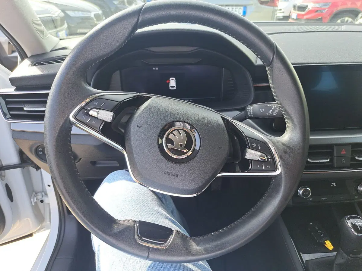 Skoda Kamiq nuova a Cagliari (8)