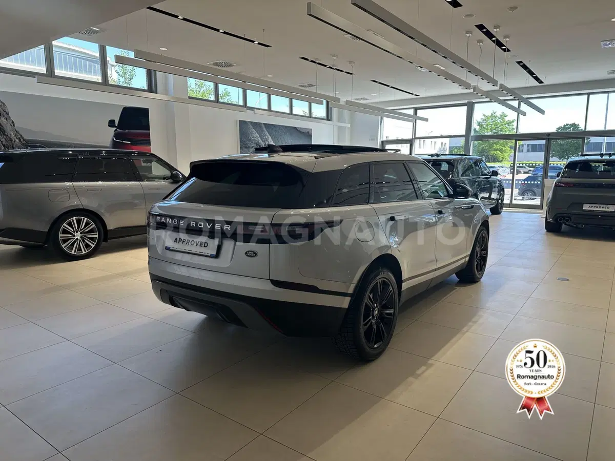 Land Rover Range Rover Velar usata a Forlì-Cesena (5)