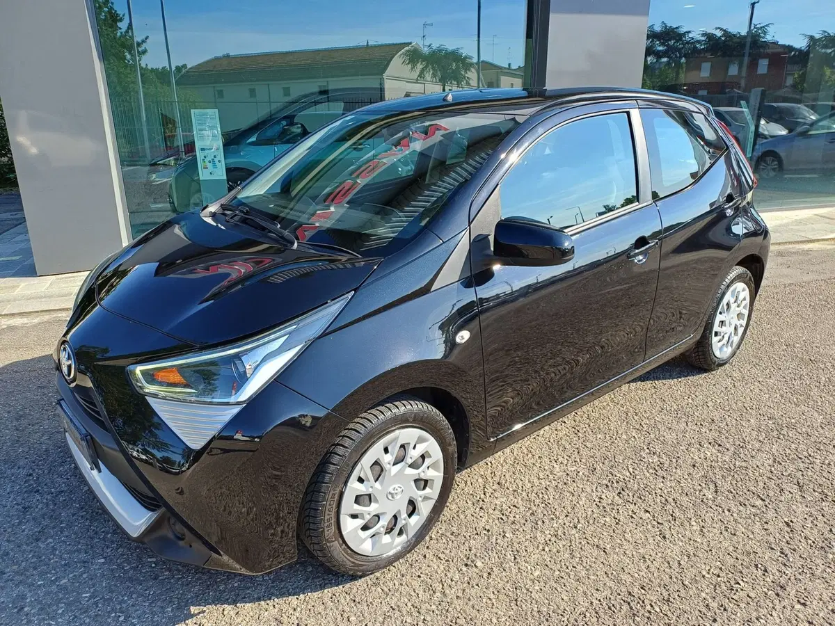 Toyota Aygo usata a Modena (2)