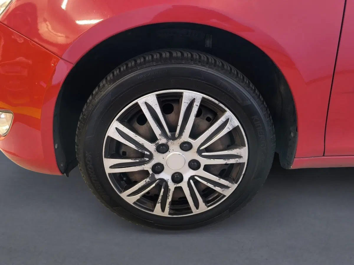 Skoda Fabia usata a Udine (7)