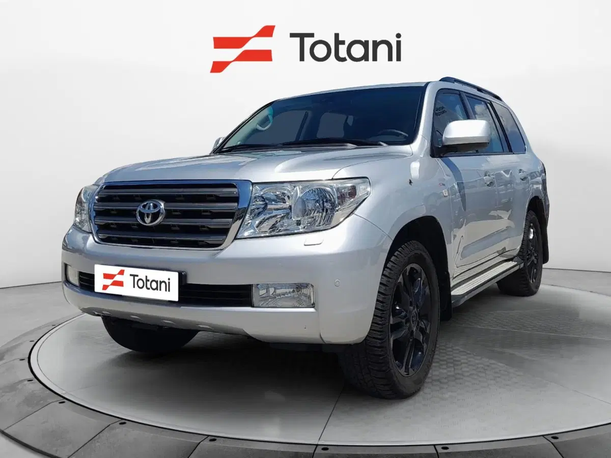 Toyota Land Cruiser V8 usata a L'Aquila