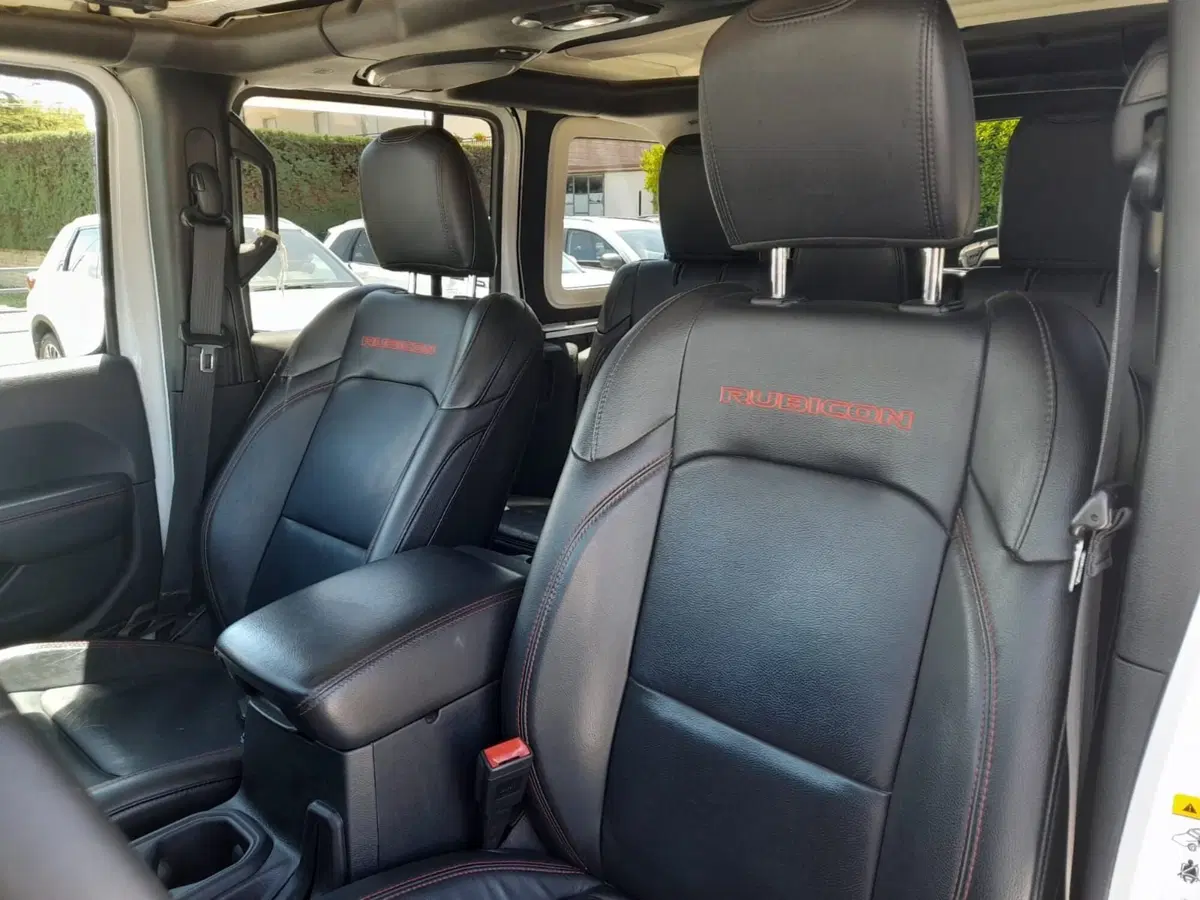 Jeep Wrangler Unlimited usata a L'Aquila (7)