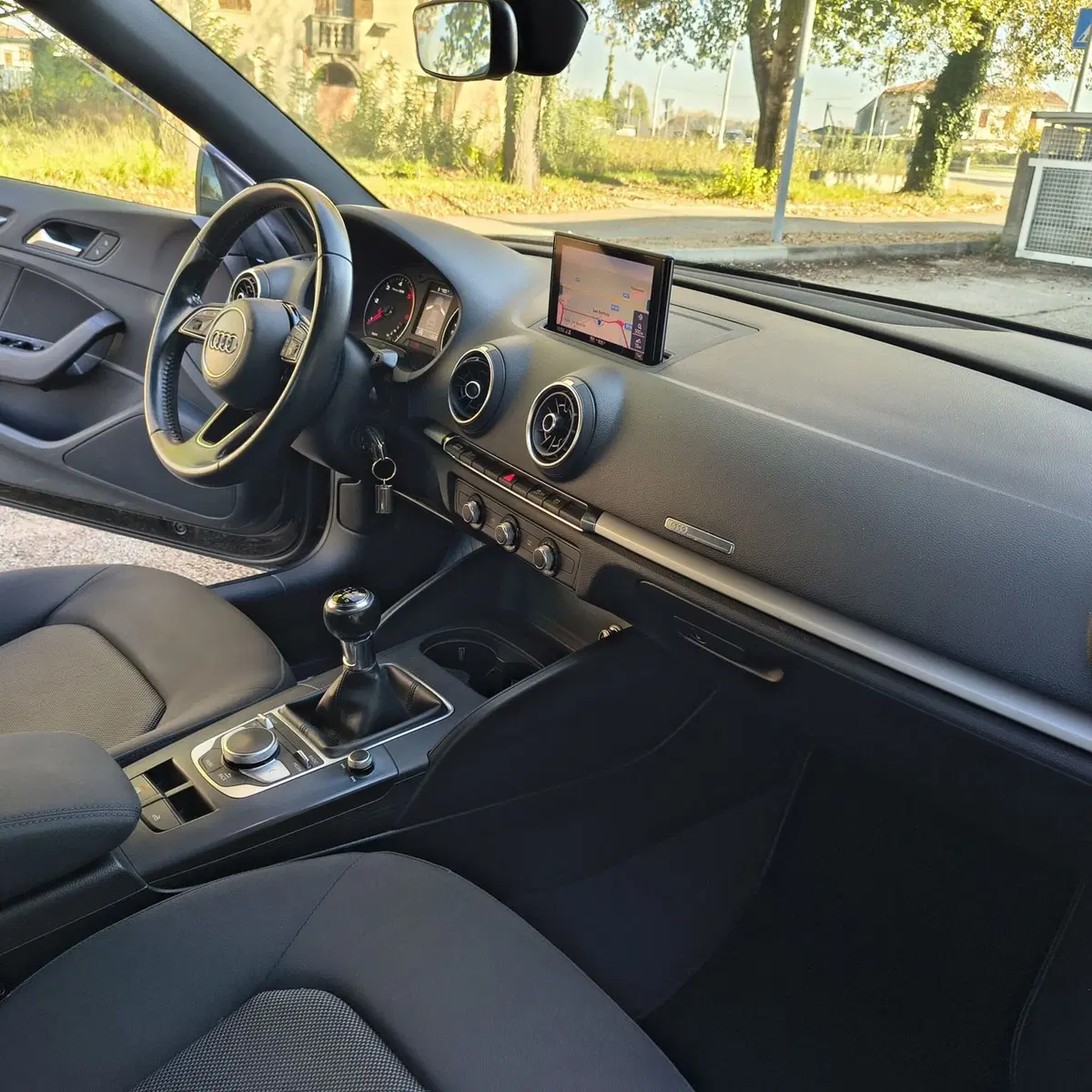 Audi A3 Cabrio usata a Padova (14)
