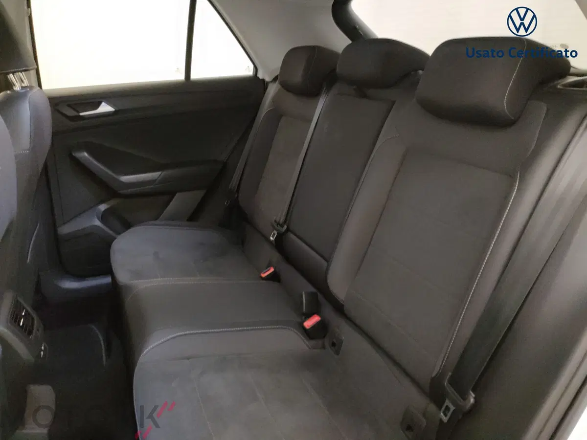 Volkswagen T-Roc usata a Varese (10)