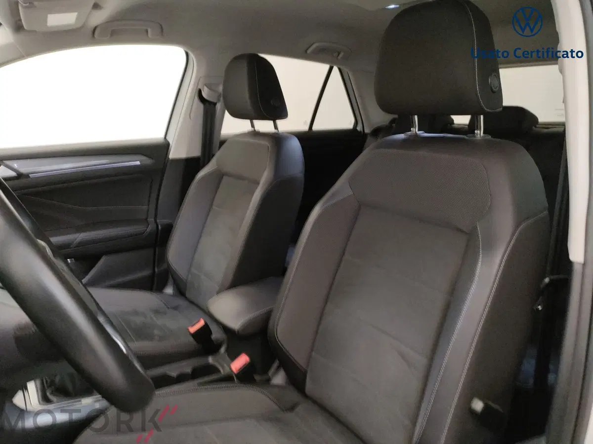 Volkswagen T-Roc usata a Varese (11)