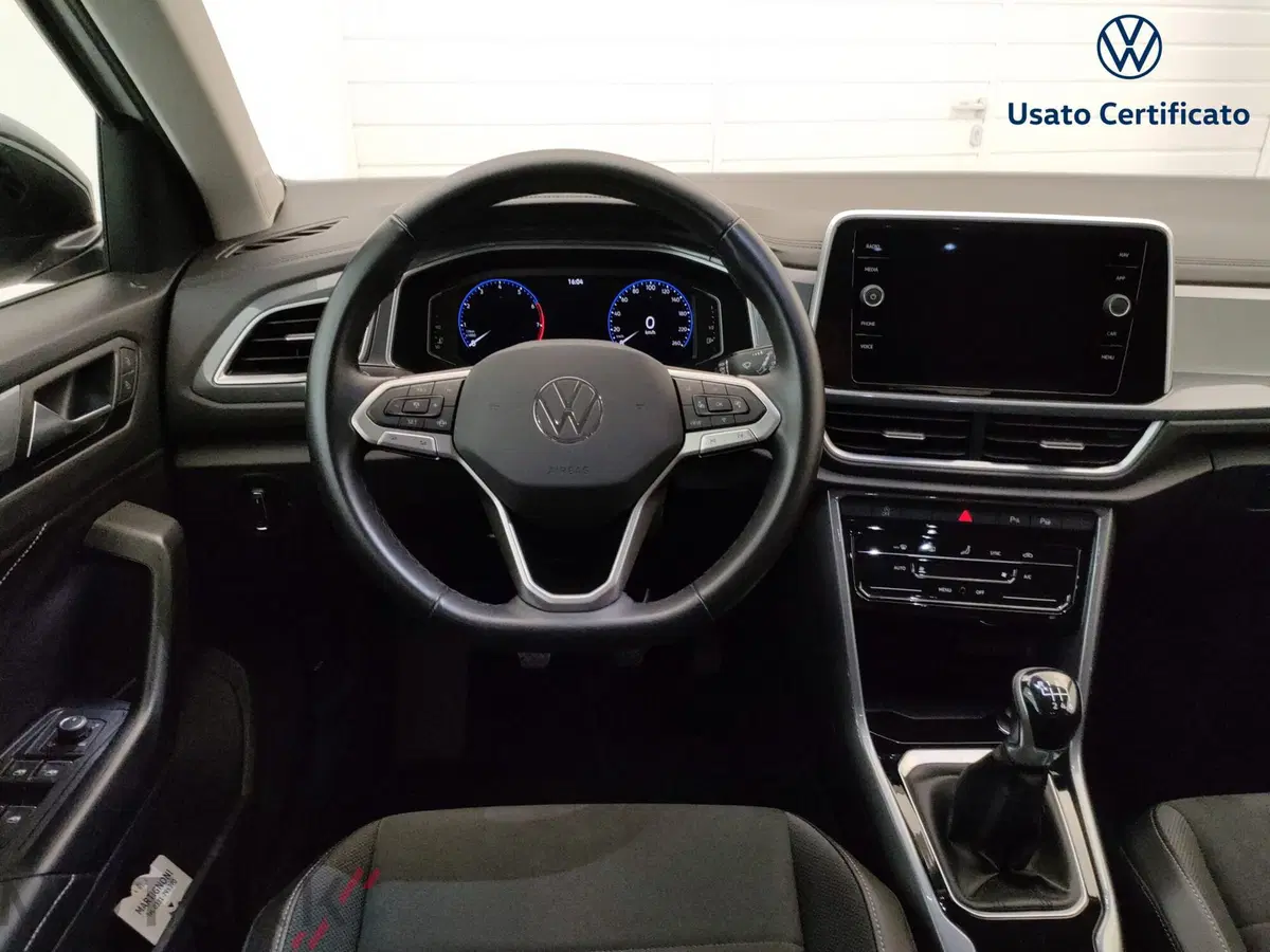 Volkswagen T-Roc usata a Varese (12)